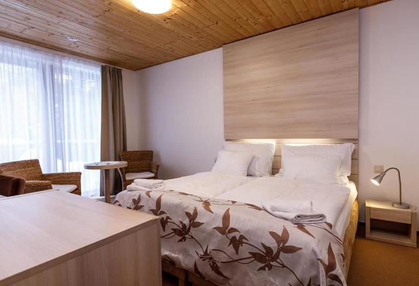 Horský Hotel Celadenka