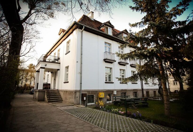 Hostel Grande Sopotiera