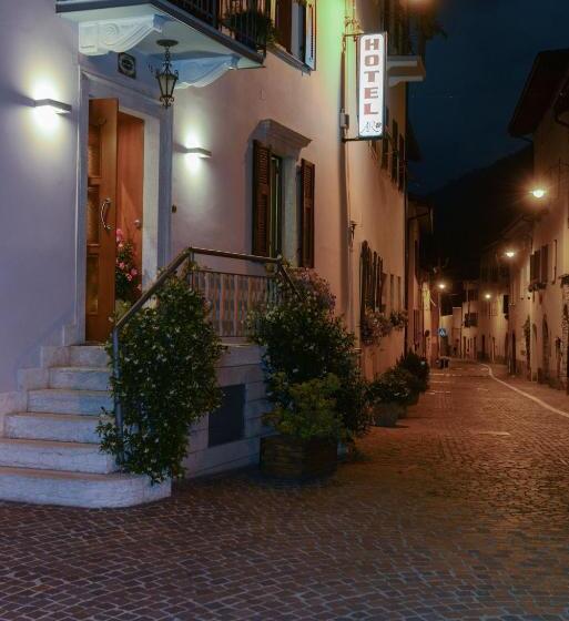 فندق Albergo Antica Rosa