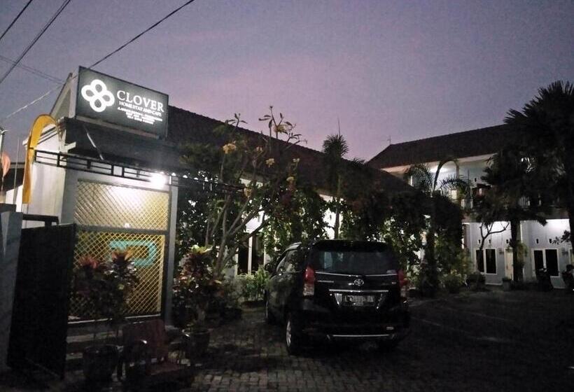 Отель Clover Homestay