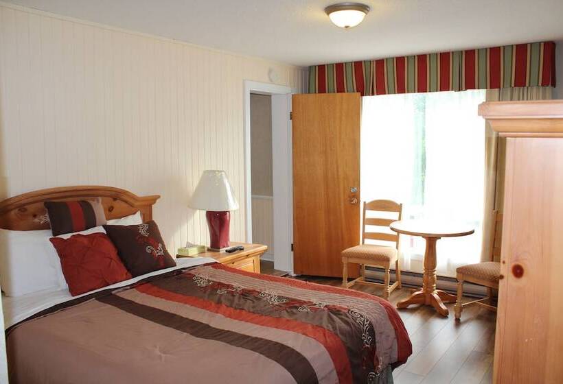 فندق Crestwood Inn