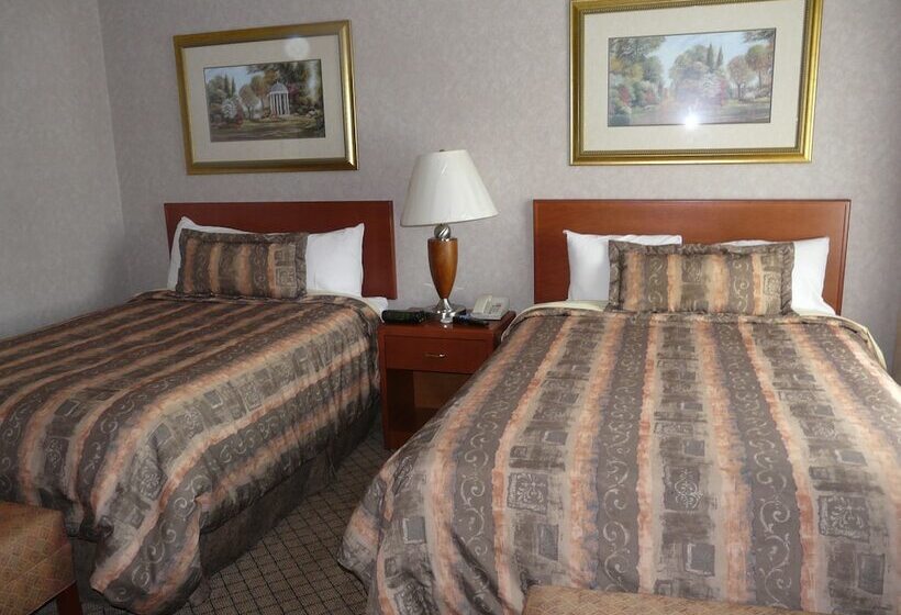 فندق Crestwood Inn