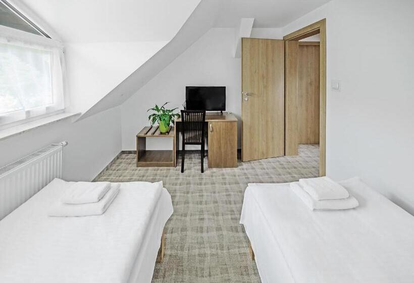 هتل Dom Wczasowy Beskidy