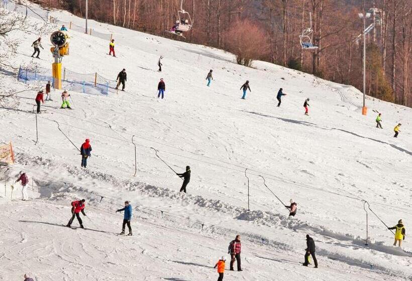 هتل Dom Wczasowy Beskidy