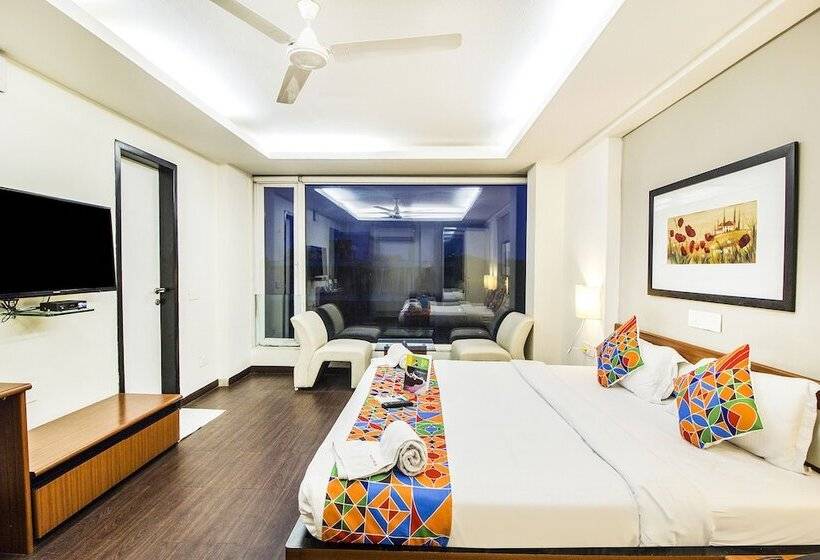 Fabhotel Prime Avenue