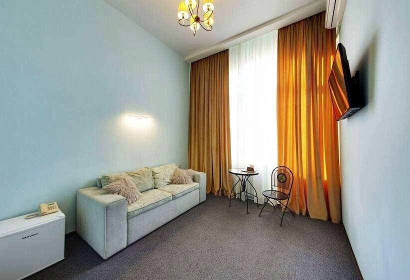 فندق Marton Sholokhova