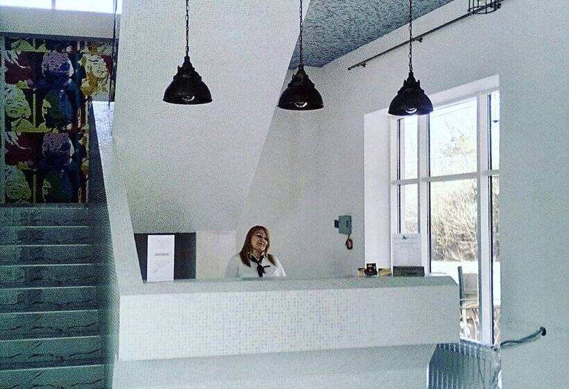 فندق Marton Sholokhova