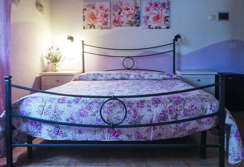 هتل روستایی Agriturismo La Luciana