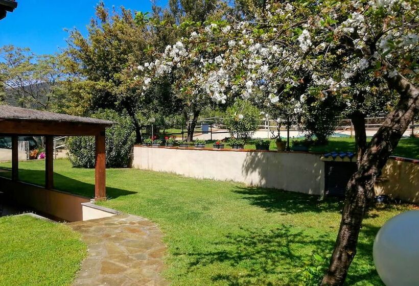 هتل روستایی Agriturismo La Luciana