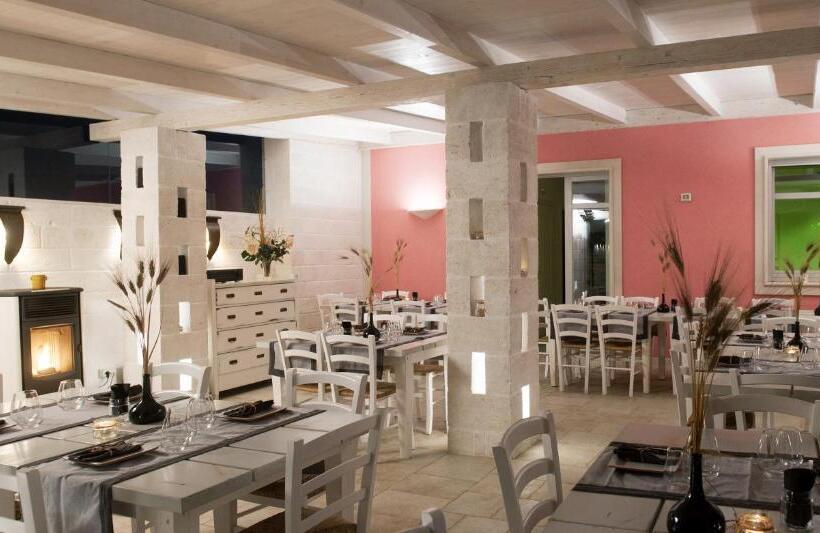 乡村酒店  Agriturismo Masseria Calongo