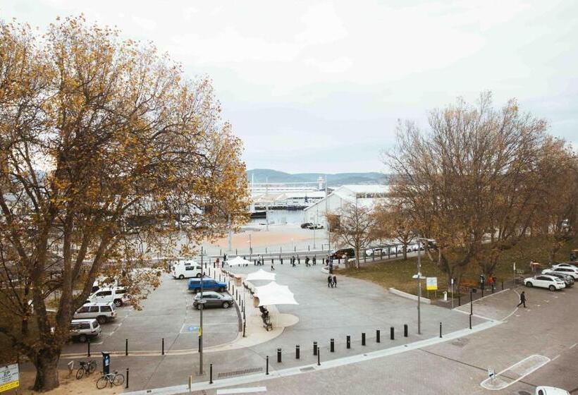 هتل Salamanca Galleria Apartments