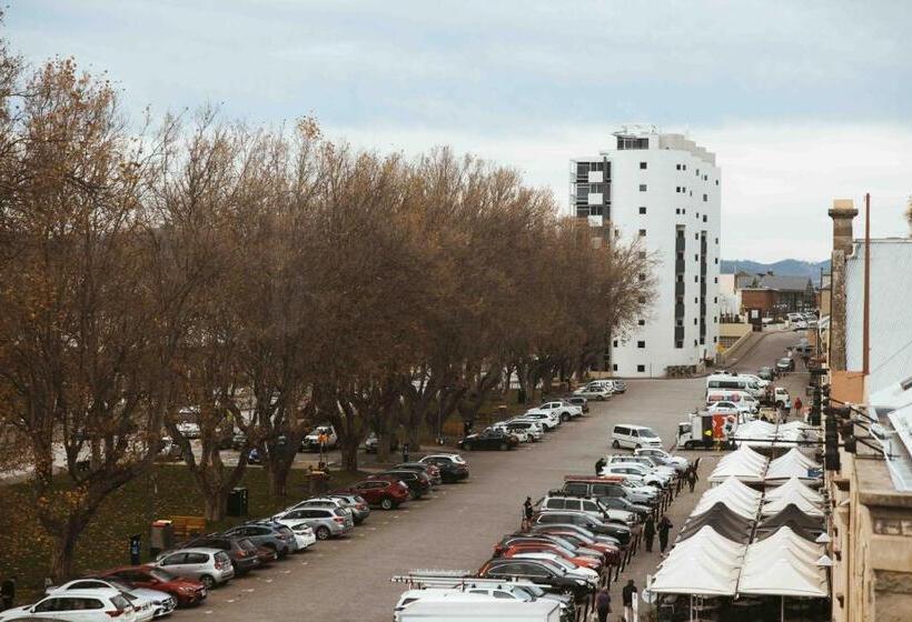 هتل Salamanca Galleria Apartments