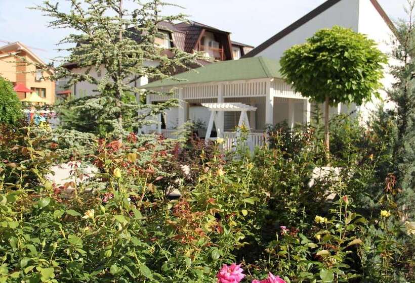 酒店 Sangria Luxury Family