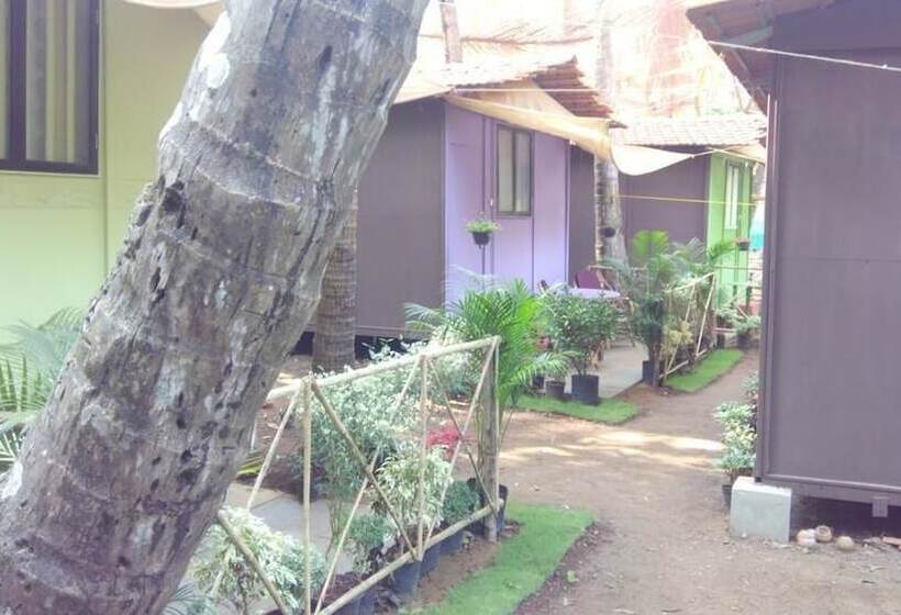 فندق Saturn Beach Cottage