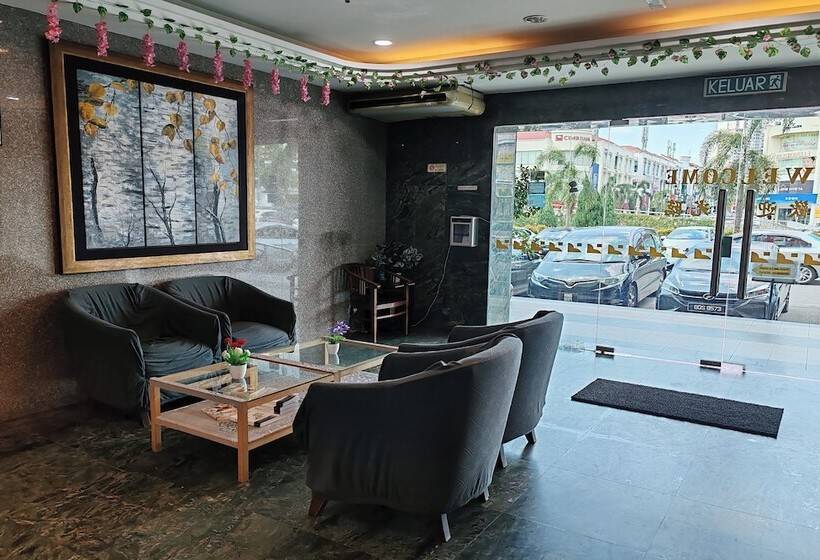 בית מלון כפרי Sri Puchong