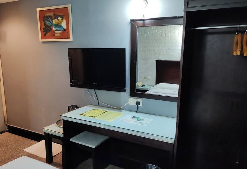 בית מלון כפרי Sri Puchong