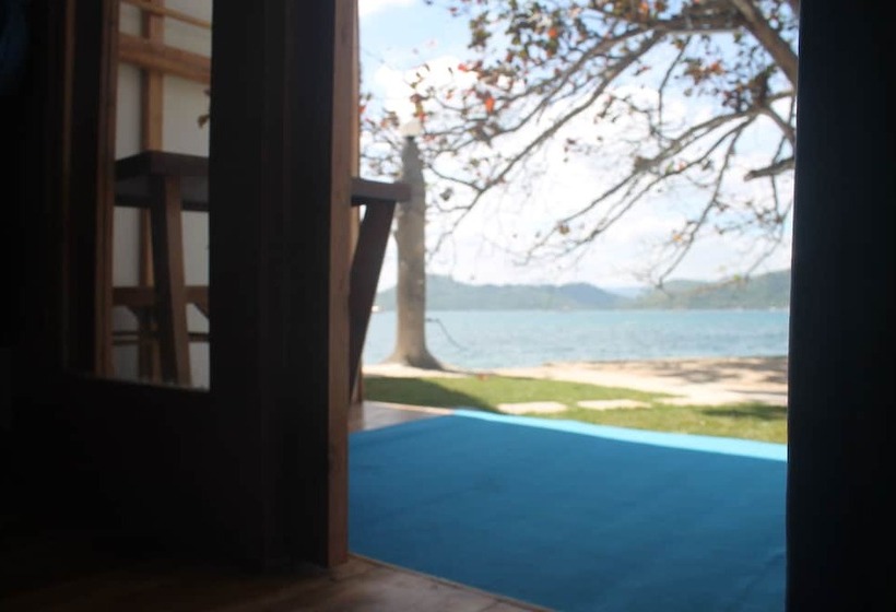Отель The Place Beach Bungalows