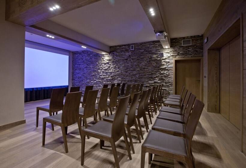 هتل Zawrat   Wypoczynek W Zasięgu Nart