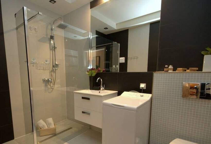 Irs Royal Apartments Apartamenty Irs Aviator