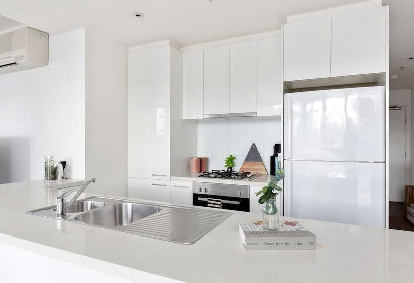 Nook Melbourne Bank Tower Apartments