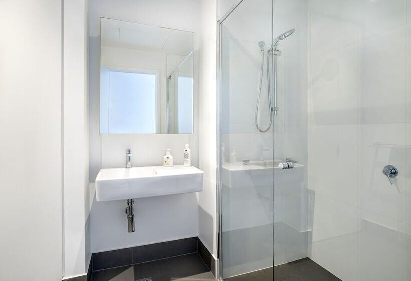 Nook Melbourne Bank Tower Apartments