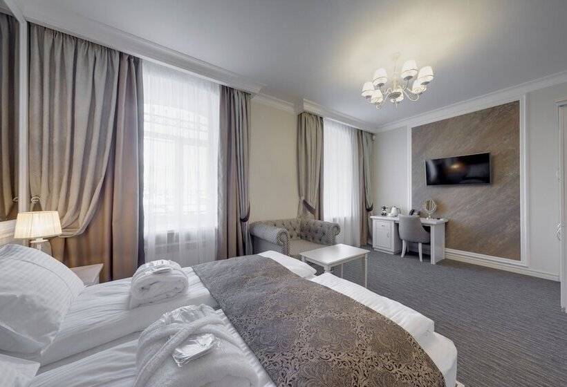 פנסיון Anastasia