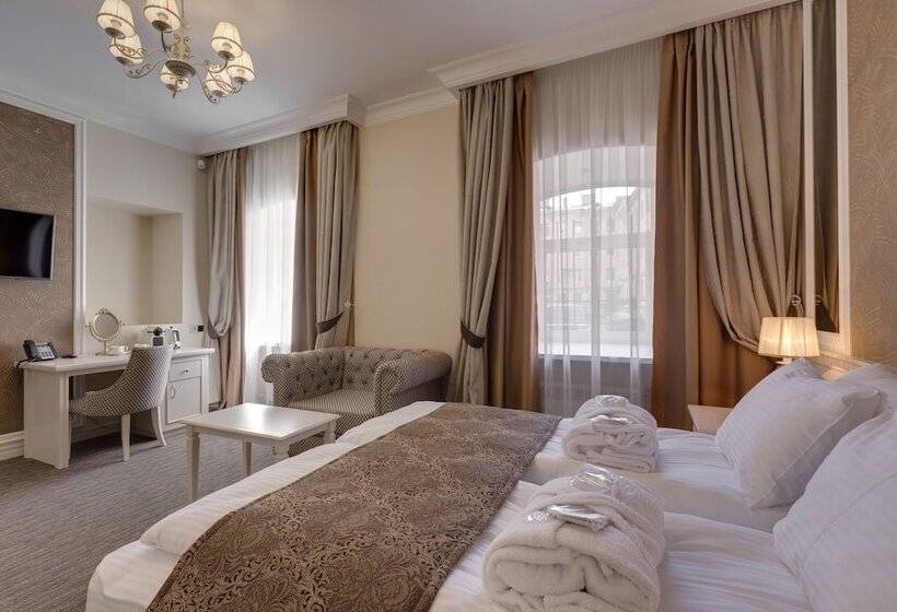 פנסיון Anastasia