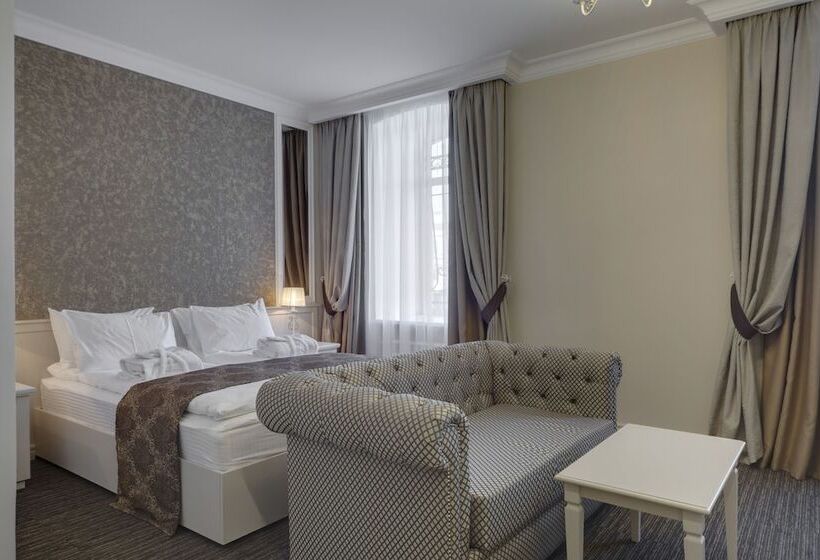 פנסיון Anastasia