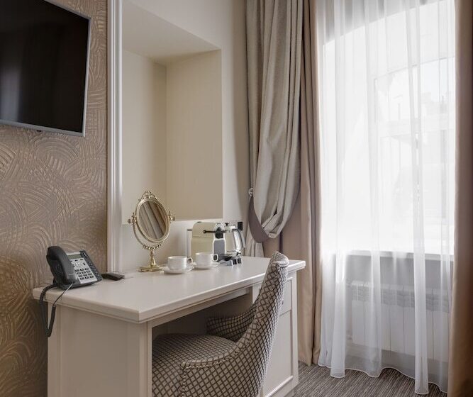 פנסיון Anastasia