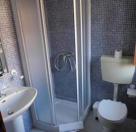 پانسیون Casa De Hóspedes Celeste By Portugalferias