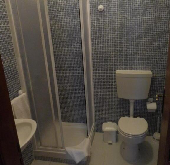 پانسیون Casa De Hóspedes Celeste By Portugalferias