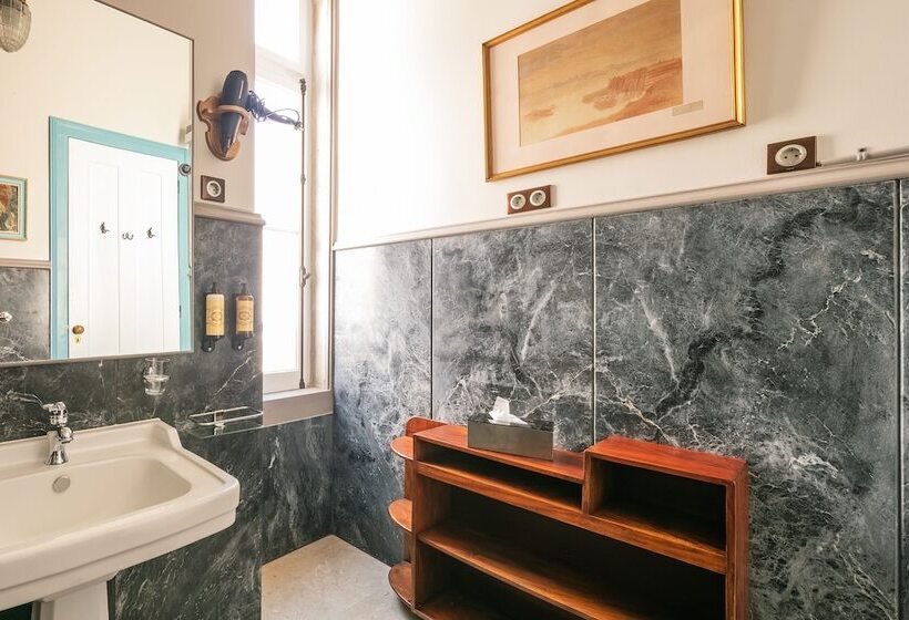 پانسیون Chalet Saudade