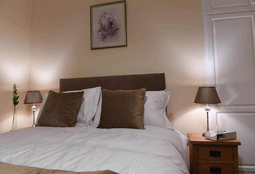 膳宿费 Glenduff Manor House