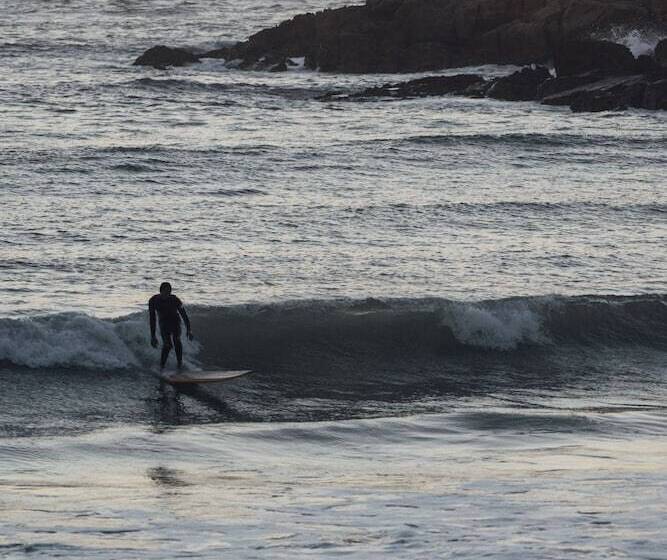 پانسیون He'e Nalu Surf Camp Morocco