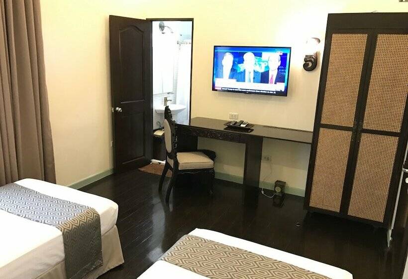 پانسیون Park Avenue Guesthouse 2443