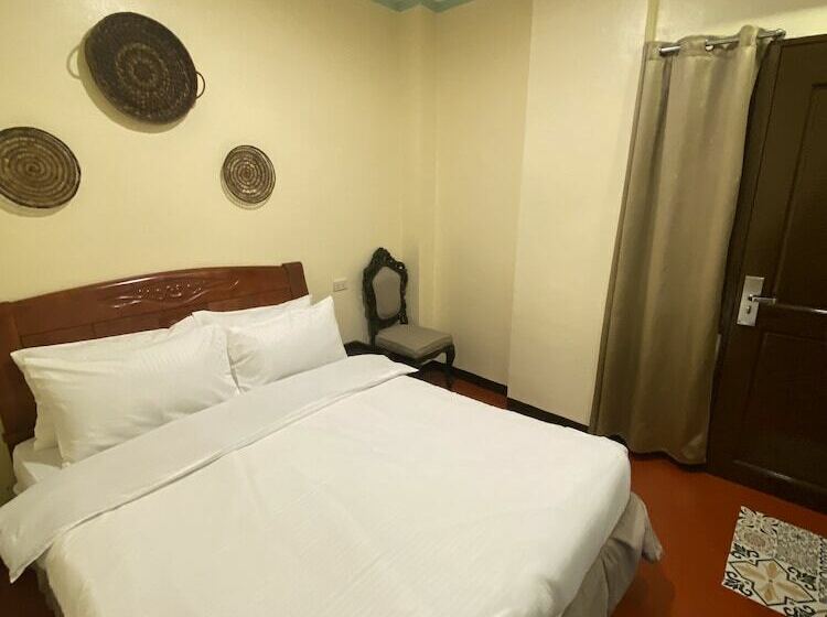 پانسیون Park Avenue Guesthouse 2443