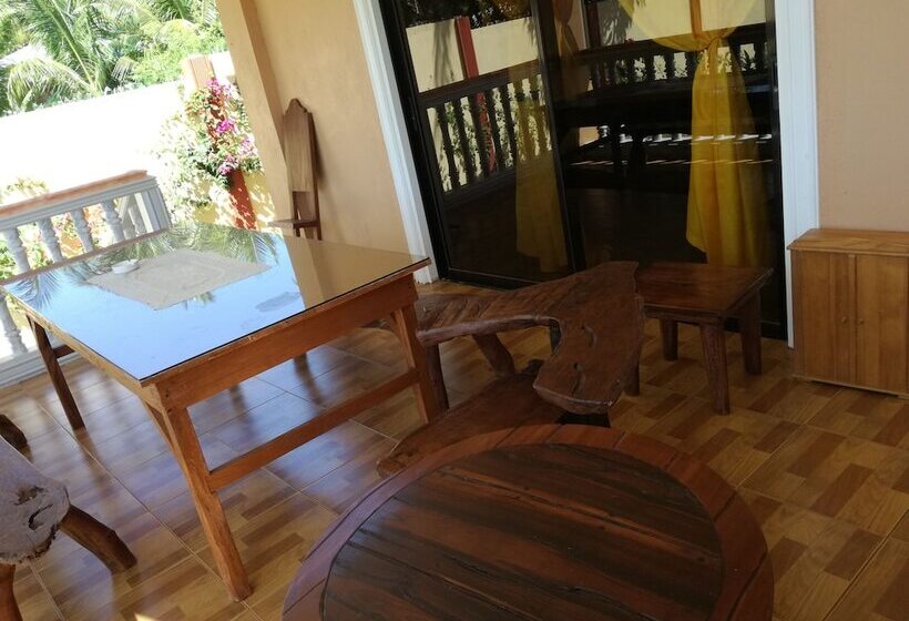 پانسیون Sheila's Place