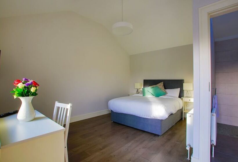 膳宿费 The Red Cottage & Stables