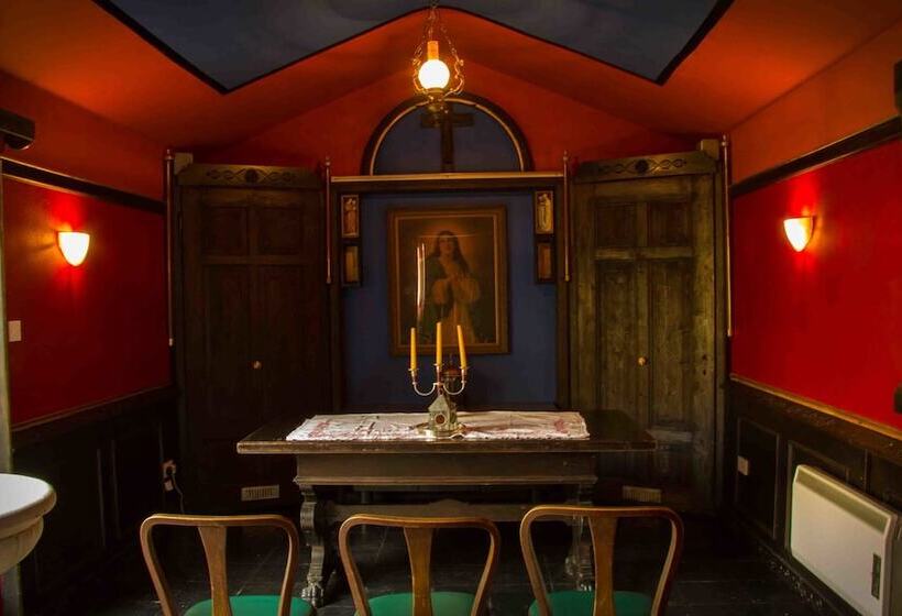 Пансион The Waters Country House