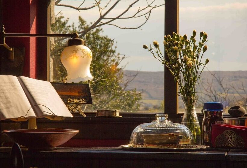 Пансион The Waters Country House