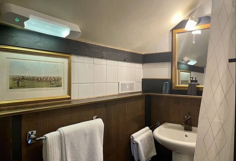 Пансион The Waters Country House