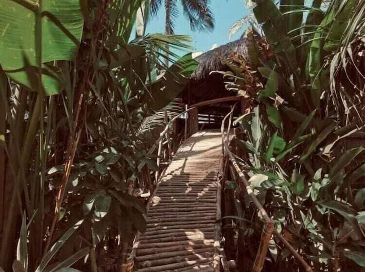 پانسیون Villa Dali Resort