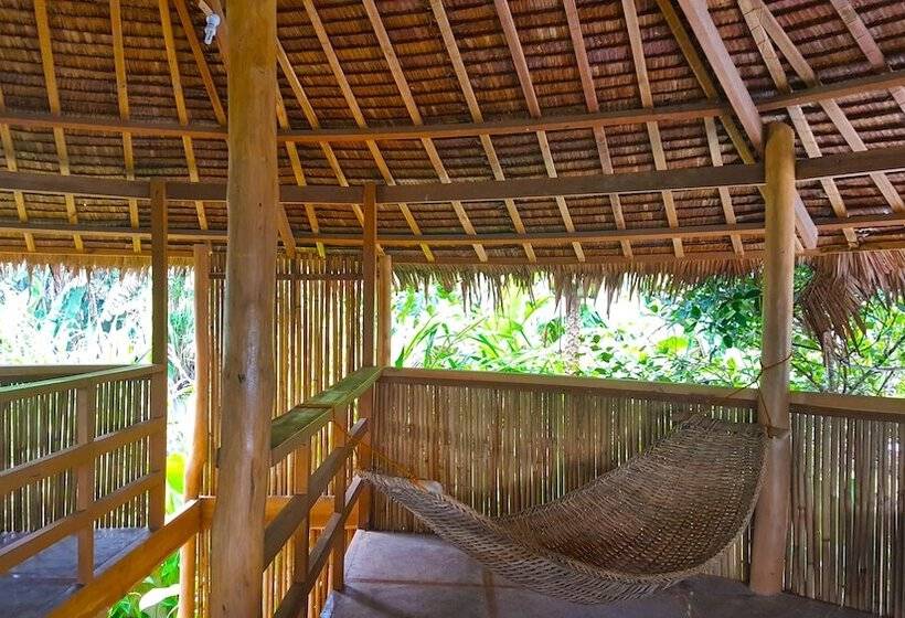 پانسیون Villa Dali Resort