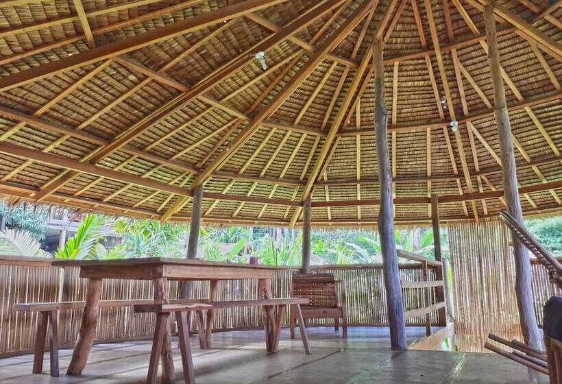 پانسیون Villa Dali Resort