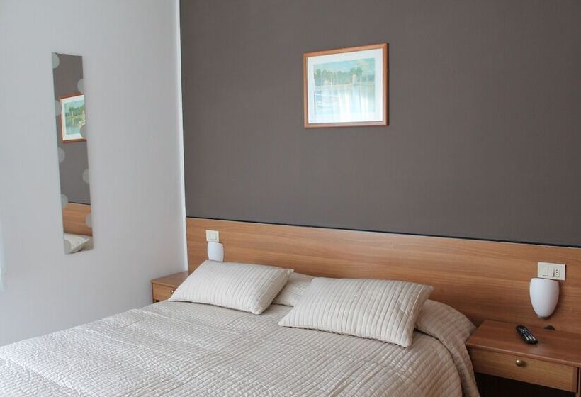 Residence Royal House