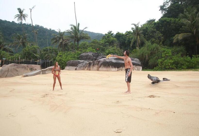 The Barat Tioman Beach Resort