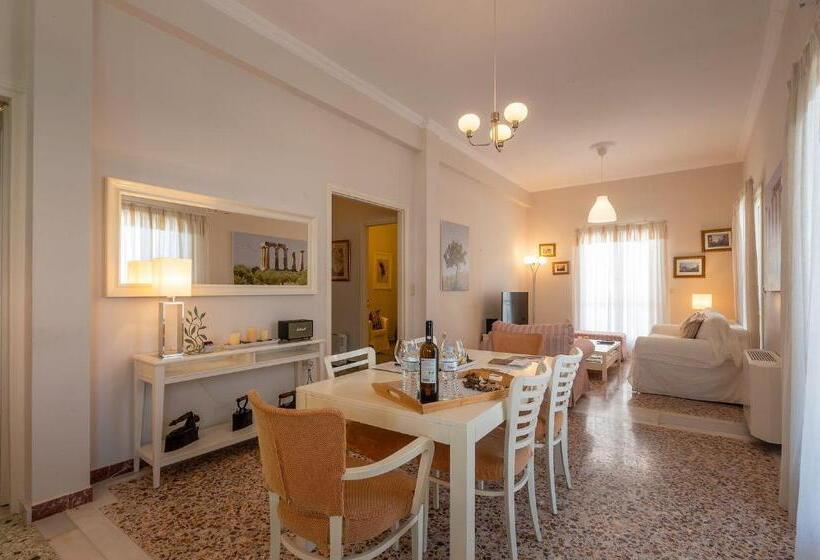 The Mansion   Kalamata Mediterranean Villas