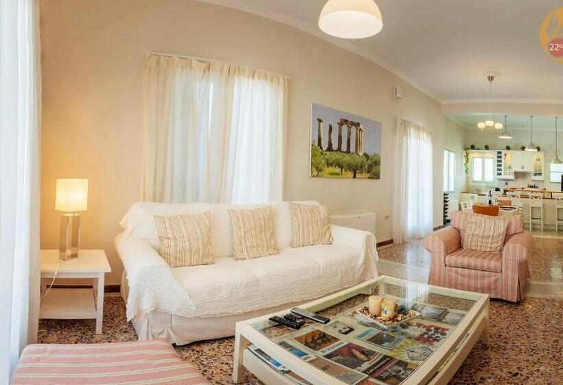 The Mansion   Kalamata Mediterranean Villas