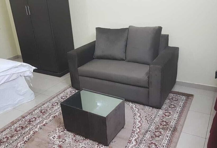 Al Eairy Furnished Apartments Hail 1