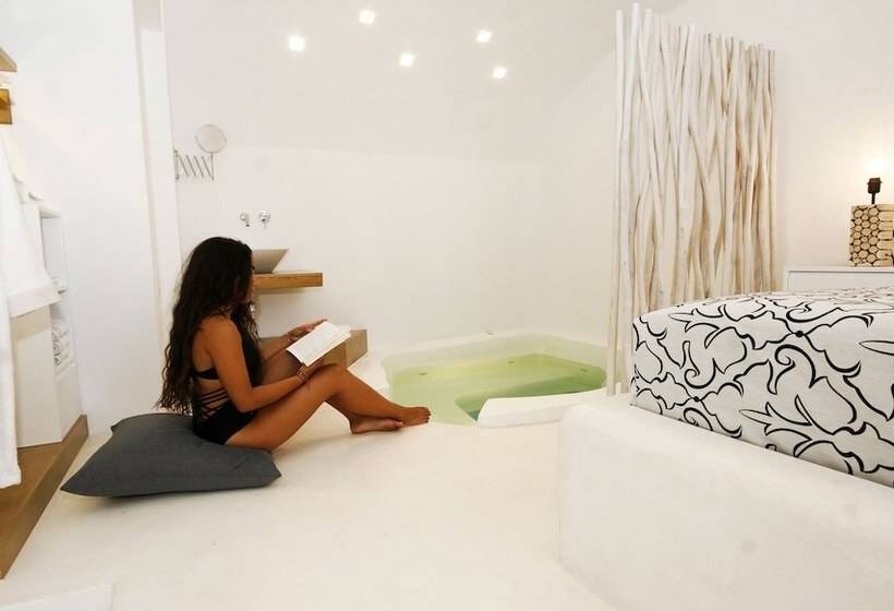 Anatoli Luxury Studios & Suites